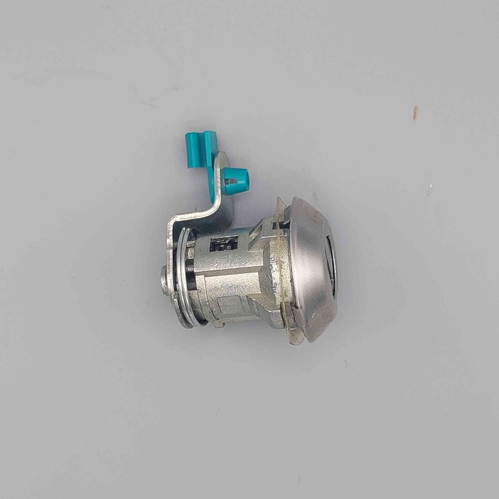 Serrure Suzuki Ignis I (FH) - porte avant gauche 2000 - 2003 Mise au code et taillage inclus, à partir du code de clé ou d'une photo de la clé du véhicule - OEM 8228076850