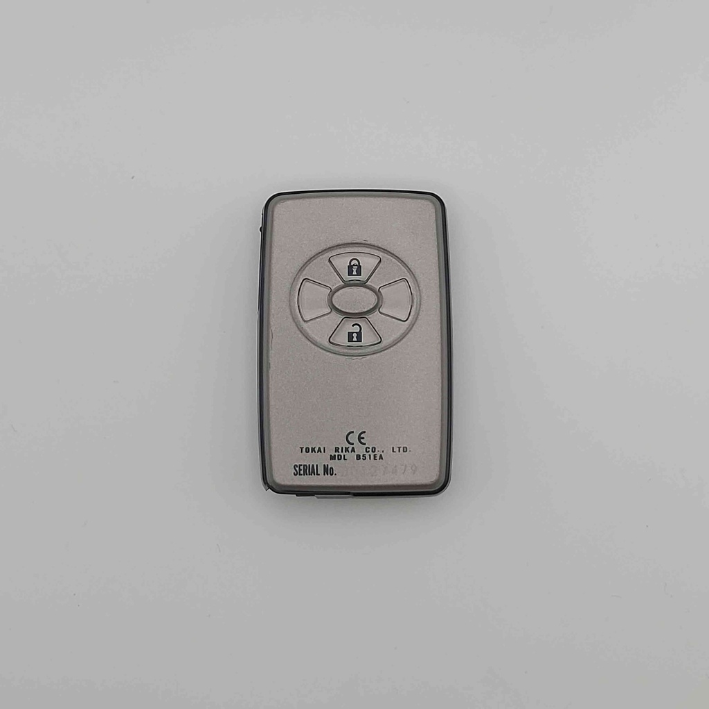 Télécommande Toyota Corolla / Auris / RAV-4 / Yaris 2 ou 3 (B51EA) boutons 2006+ 433 MHz Mise au code et taillage inclus, à partir du code de clé ou d'une photo de la clé du véhicule