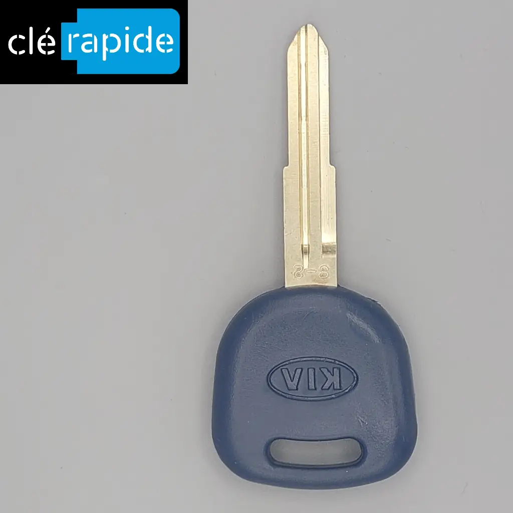 CLE BLEUE FONCEE KIA NV CARNIVAL Mise au code et taillage inclus, à partir du code de clé ou d’une photo de la clé du véhicule