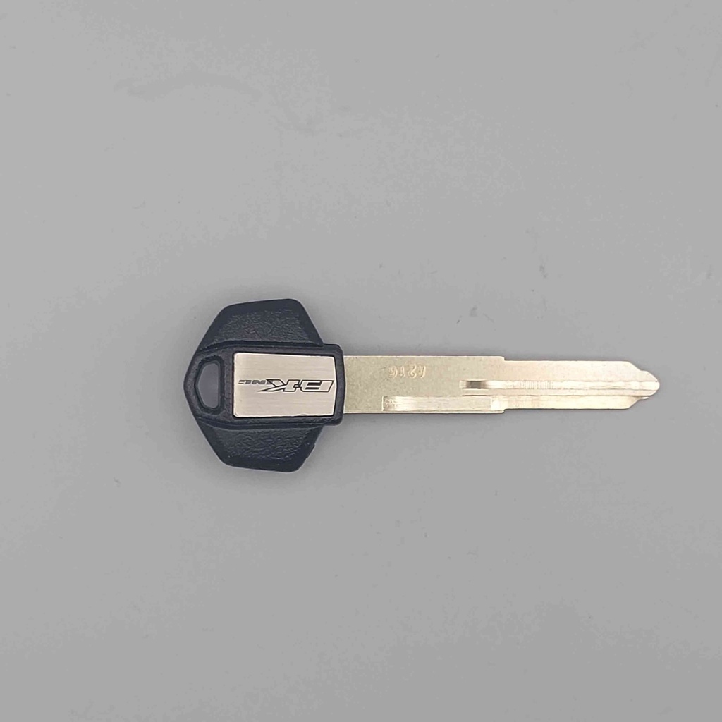 LLAVE TRANSPONDER SUZUKI BKING Código y corte incluidos, a partir del código de la llave o una foto de la llave del vehículo