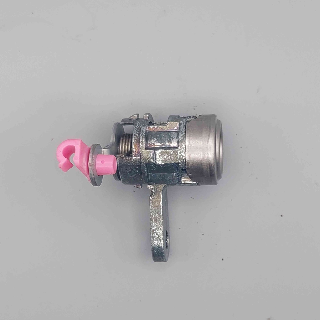Serrure Subaru Legacy III 1998 - 2003 Mise au code et taillage inclus, à partir du code de clé ou d'une photo de la clé du véhicule