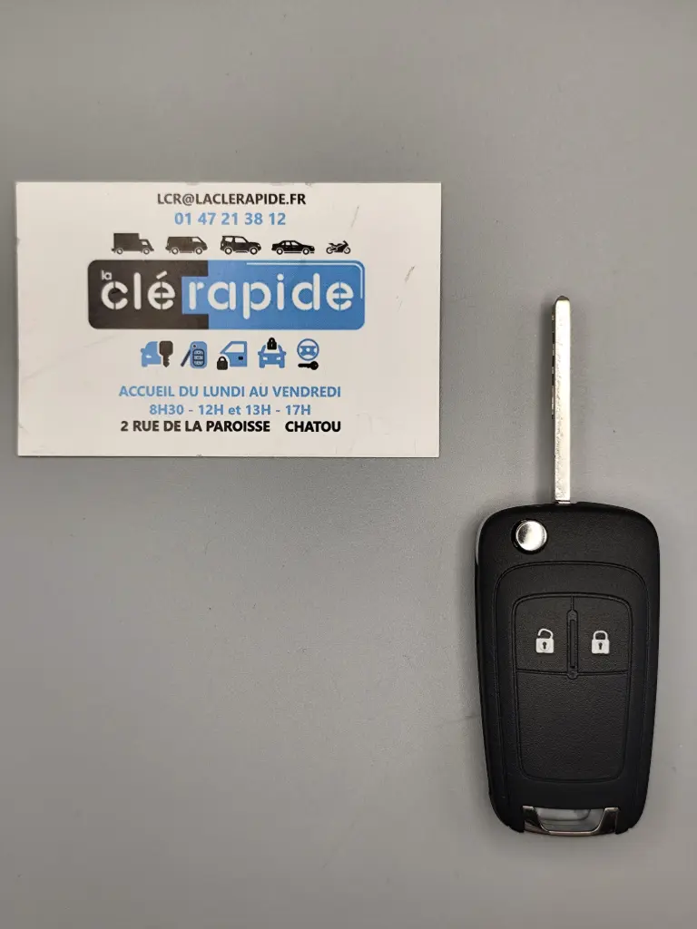 TLECOMMANDE PLIANTE CHEVROLET CRUZE/ORLANDO/TRAX (13504196) Mise au code et taillage inclus, à partir du code de clé ou d’une photo de la clé du véhicule