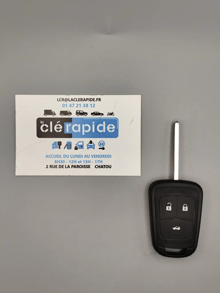 CHEVROLET AVEO RIGHT REMOTE CONTROL (135792342) Coding and cutting included, from the key code or a photo of the vehicle key