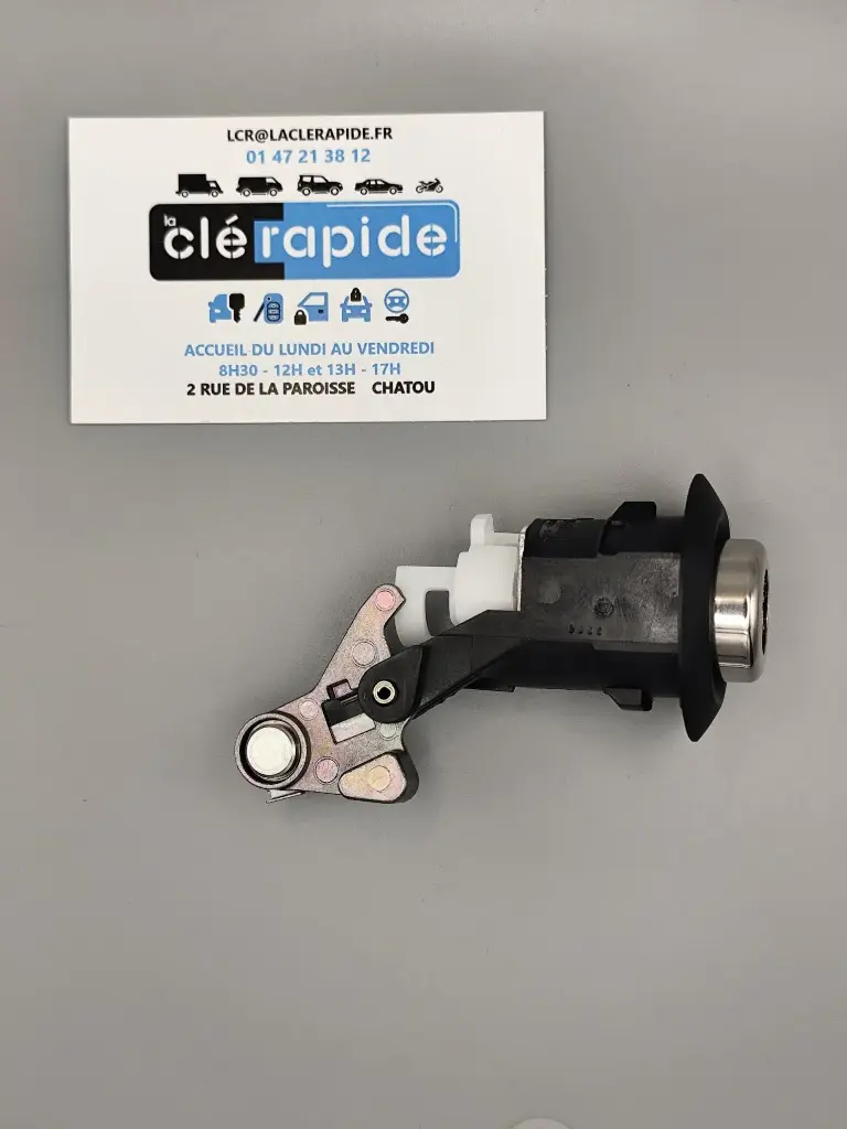 VERROU COFFRE DACIA DUSTER