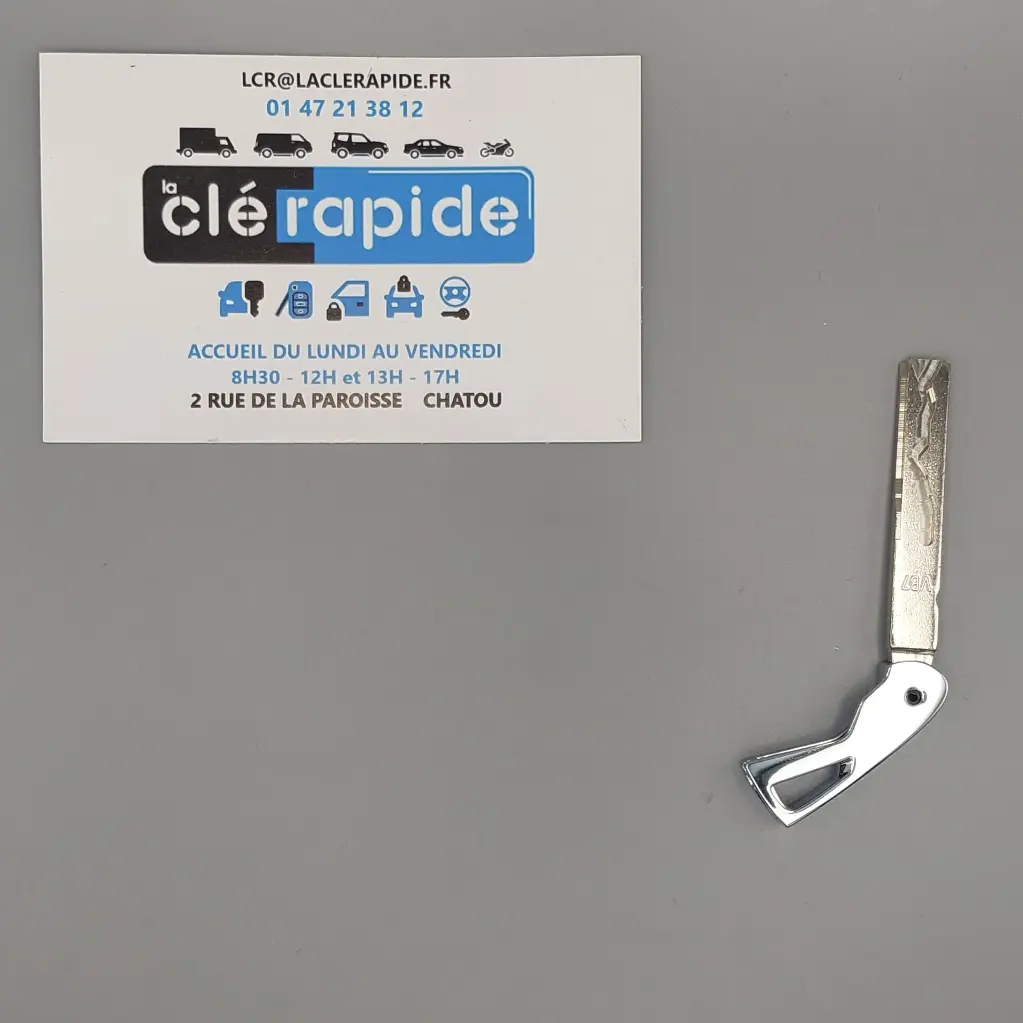 CLE INSERT FORD EXPLORER CAPRI TRANSIT/TOURNEO CONNECT au n° de série