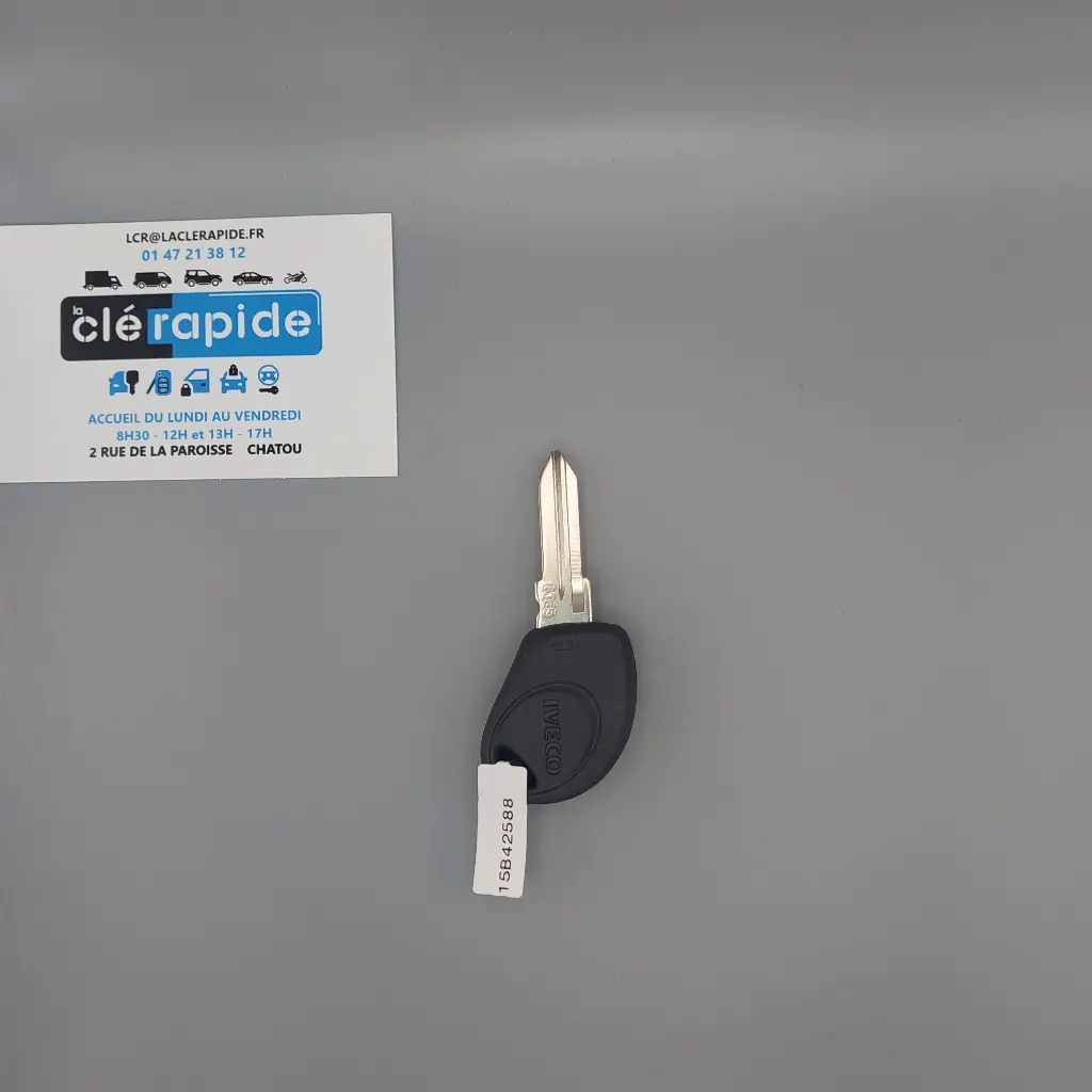 LLAVE TRANSPONDEDORA IVECO DAILY Codificación y corte incluidos, a partir del código de la llave o de una foto de la llave del vehículo