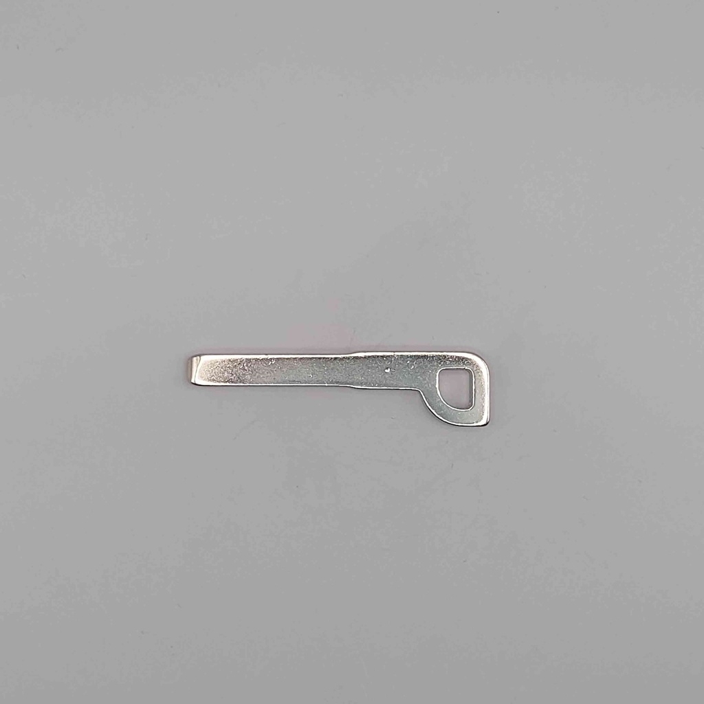 Insert Ford MONDEO MUSTANG 2015 Mise au code et taillage inclus, à partir du code de clé ou d'une photo de la clé du véhicule