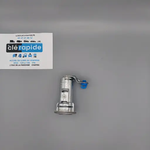 [5801510633] VERROU GAUCHE IVECO DAILY (2012) (type 35C13-35C15)