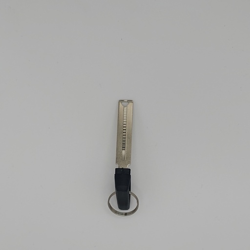 [6951533140] Insert Lexus LBX 2024 Mise au code et taillage inclus, à partir du code de clé ou d'une photo de la clé du véhicule