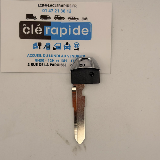 [3714557L00] KEY INSERT SUZUKI SWIFT/ignis (2011) Code and cutting included, from the key code or a photo of the vehicle key