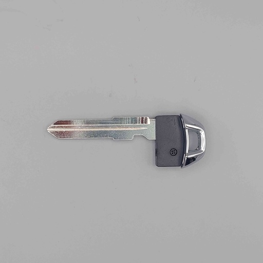 [37145M79M10] CLE INSERT SUZUKI BALENO Mise au code et taillage inclus, à partir du code de clé ou d’une photo de la clé du véhicule 