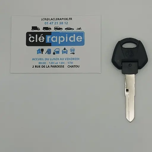 [52SH251101C0] LLAVE YAMAHA XENTER 125-150 Código y corte incluidos, a partir del código de la llave o una foto de la llave del vehículo