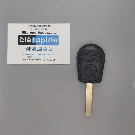 [BW100TE03AF] CONTROLE REMOTO BMW 3 BOTÕES SÉRIE 3 HU92