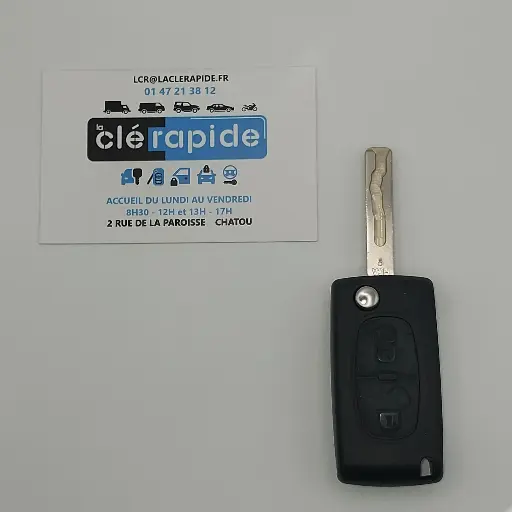 [649089] TELECOMMANDE 2 BOUTONS PEUGEOT EXPERT 3 <2011- 2 649089 Mise au code et taillage inclus, à partir du code de clé ou d’une photo de la clé du véhicule